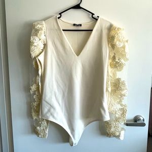 Express L bodysuit NEVER WORN!